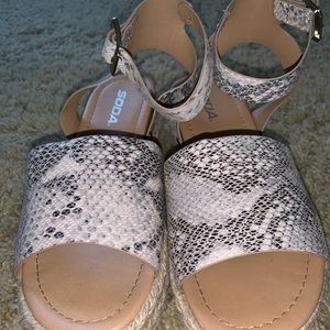 tilly’s snake skin platform sandals
